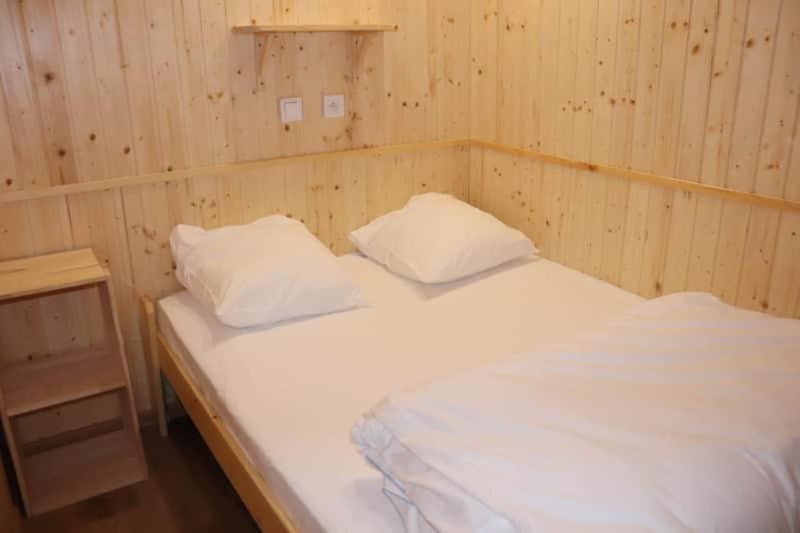 Roulottes Cocooning Au Coeur Des Landes Hotel Mees ภายนอก รูปภาพ